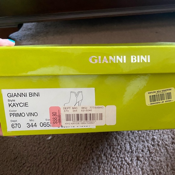 Gianni Bini boot heels size 6.5 - Picture 2 of 3